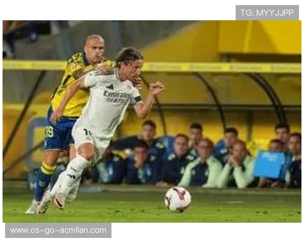 维尼修斯弧顶远射皇马领先确立