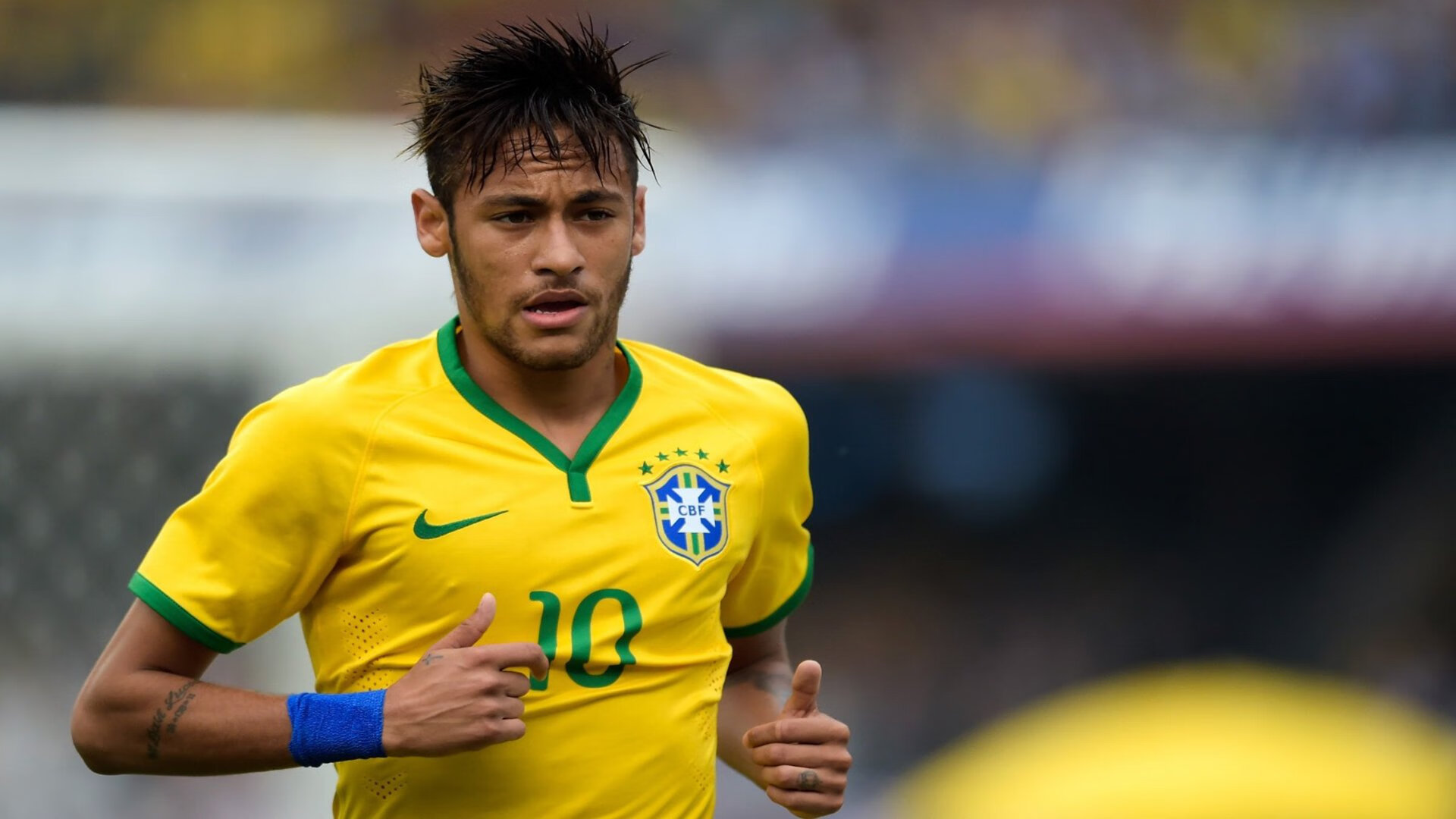 “帕布罗·马特拉：阿根廷美洲狮队的力量与智慧的结合体”